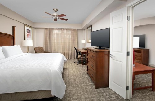 North Charleston Hotel | Staybridge Suites North Charleston by IHG