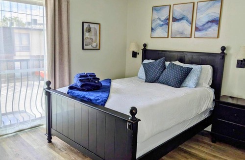 Gainesville Apartment | Steps from Shands - Ready for Rotations - Mid-July & October Rotations Available