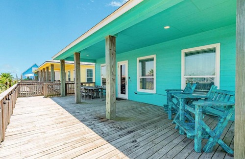 Surfside Beach House | Steps from the Jetty & Beach