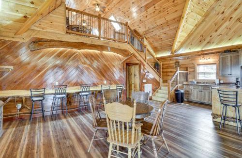 Morganton House | Steps to Private Beach! Family Home on Lake James