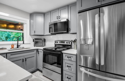 Ridgecrest House | StoneHaus Retreat