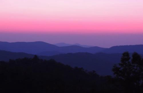 Apple Ridge House | Stress ReLeaf - Blowing Rock Cabin with great view hot tub pool table