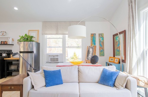 Saxapahaw Apartment | Studio Apt on HRT hosted by Longview Stays