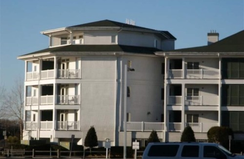 Dam Neck Apartment | Studio at Turtle Cay