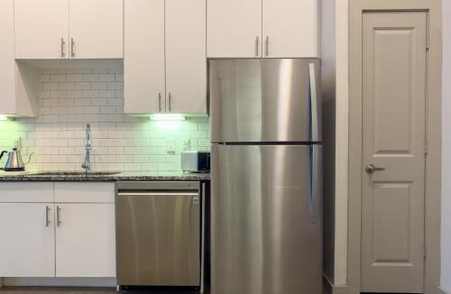 East Cesar Chavez Apartment | Studio Convenient to Convention Center and Nightlife