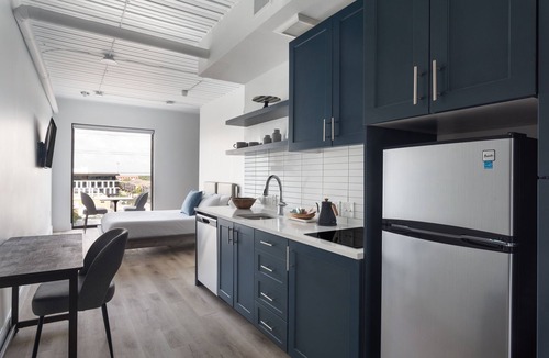 East Cesar Chavez Apartment | Studio Haus East 6th Austin by Kasa