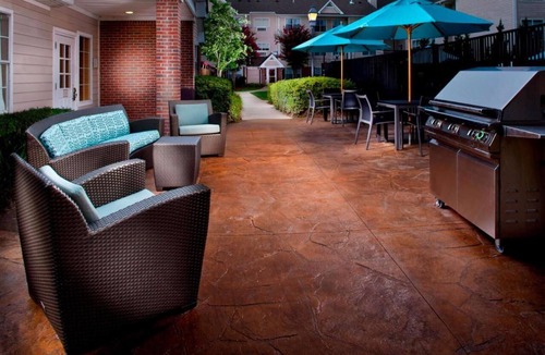 Homewood Hotel | Studio Suite | Queen Bed | Near Birmingham Attractions