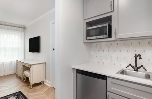 Williamsburg Apartment | STUDIO~ WESTGATE WILLIAMSBURG RESORT~ 7 MILES TO BUSCH GARDENS, POOL/HOT TUB