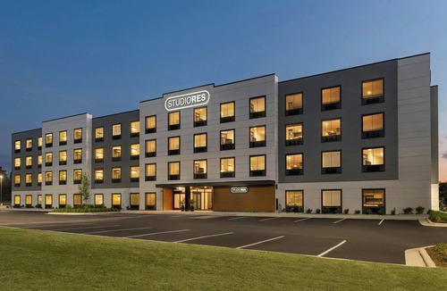 Winnabow Apartment | StudioRes by Marriott Leland