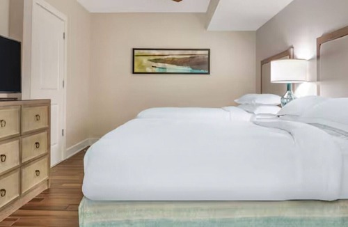 Hilton Head Island Resort | Stunning 2 Bedroom Partial Ocean View Suite- Ocean Oak Resort by Hilton