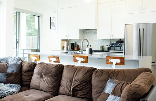 Galindo House | Stunning 2-bedroom ultra modern villa in fabulous Austin