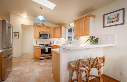 Kona Palisades House | Stunning 3-bedroom 2-bath home in Kailua Kona with AC sleeps 8