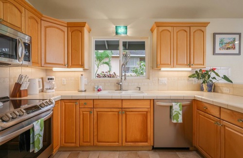 Kona Palisades House | Stunning 3-bedroom 2-bath home in Kailua Kona with AC sleeps 8