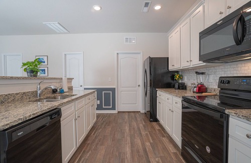 Charlotte House | Stunning 5 BD Home away from Home! 15 min to uptown