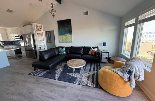Surfside Beach House | Stunning Beach Front 4 Bedroom Beach House on Beautiful Surfside Beach