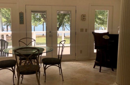 Hartwell House | Stunning Lake Views, Family/Pet Friendly, Private Dock