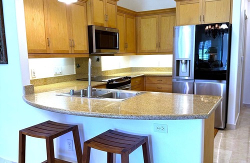 Ko Olina Condo | Stunning Ocean Views and direct beach access in this Hawaiian Oasis