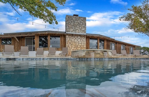 Kerrville House | Stunning Ranch House With Pool&firepit