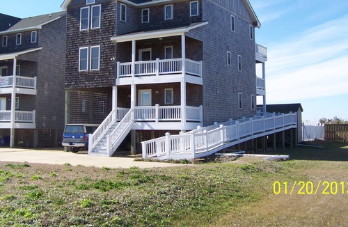 Waves Cottage | Stunning Soundfront Retreat
