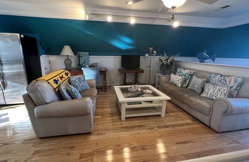 Leonardtown Apartment | Stunning sunsets Leonardtown apartment
