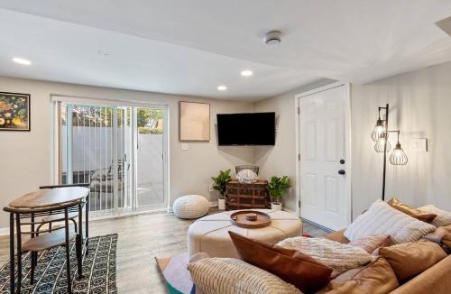 Lewisville Apartment | Stylish 1BR | Fire Pit + Private Patio | Winston