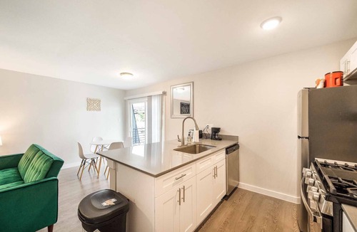 Mueller Apartment | Stylish 1BR Near UT | Mueller | Evonify 5973