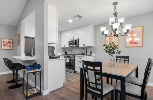 Brushy Creek House | Stylish 3BR Home, Workspace, Fast WiFi, Game Room, Backyard & Trail Access