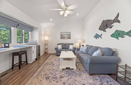 Duck House | Sugar Shack: Renovated Oceanside Cottage | Easy Beach Access | Deeded Sound Acce