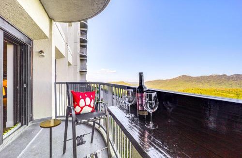 Sugar Mountain House | Sugartop Resort Condo: Grandfather Mountain Views!