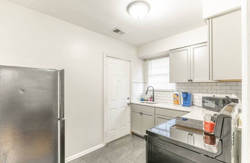 Columbus Apartment | Suite C At Blue Sky Terrace