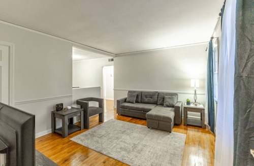 Columbus Apartment | Suite C At Blue Sky Terrace