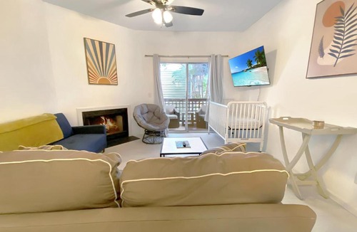 Wilmington Apartment | Suite Life Wilmington - Spacious, Pet-Friendly 1BR with Pool, Balcony, and Prime Location