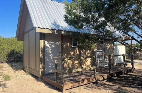 Center Point House | Sumac (A-Frame Cabin)