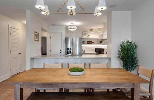 Isle of Palms Villa | Summer House 109 - 30 Seconds to Sand!