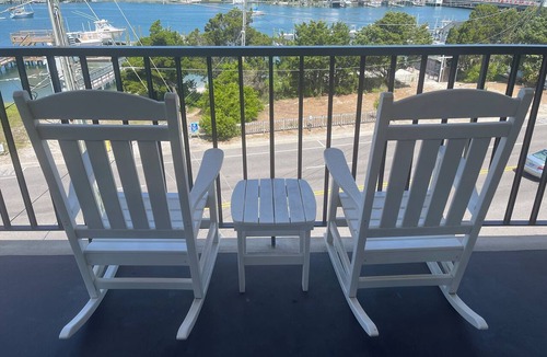 Wrightsville Beach Condo | Summer Sands Latitude Adjustment Room 304