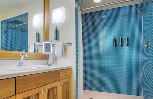 Sandestin Hotel | Sun-Drenched 2-Bath Suite w/Full Kitchen: 1.7 mi to Miramar Beach Sands