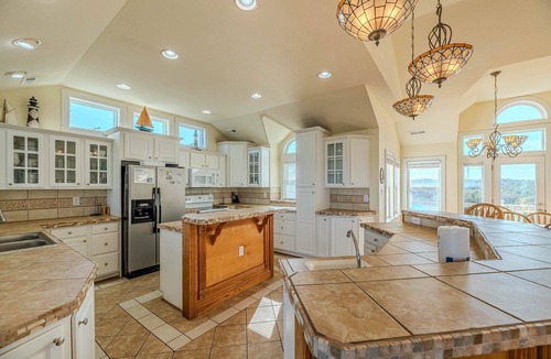 Carova Beach House | Sun King II - 4x4 Carova Beach, Oceanfront, Ocean View, Elevator, Pool, Hot Tub, Pets Ok