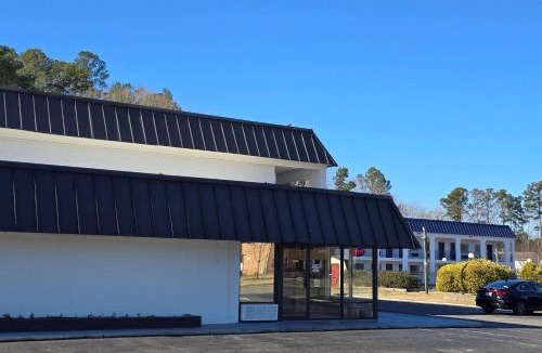 North Newport News Hotel | Sunrise Inn By OYO Newport News US-60
