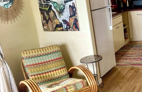Naalehu Apartment | Sunrise Sanctuary, Spacious, Beautiful, Tranquil Living, Green Sands Beach