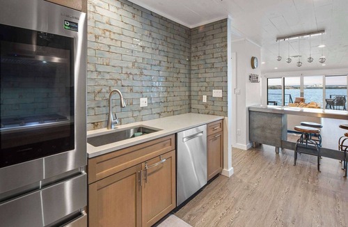 Granite Shoals House | Sunrise Shores: Hot Tub, Open Water, & Boat Lift