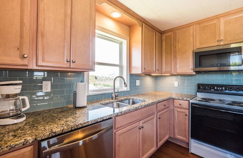 Ocean City Beach House | Sunset Bay | Sound Views + Walk to the Beach!