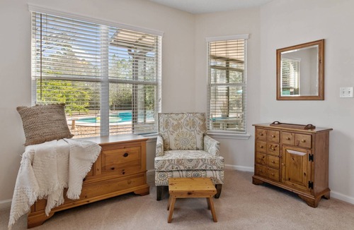 Middleburg House | Sunset Pass Private Pool Home - Screened Patio + Yard