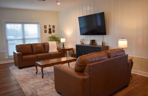 McLeod Ski Chalet | Sunset Row Cottage