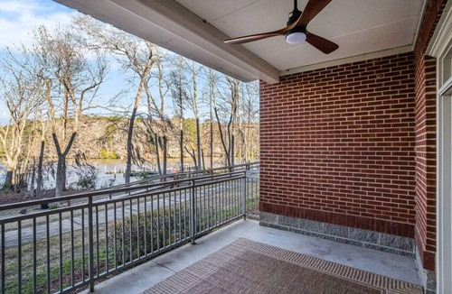 Santee Condo | Sunsets on Lake Marion: 2BD Lakefront Luxury Bliss