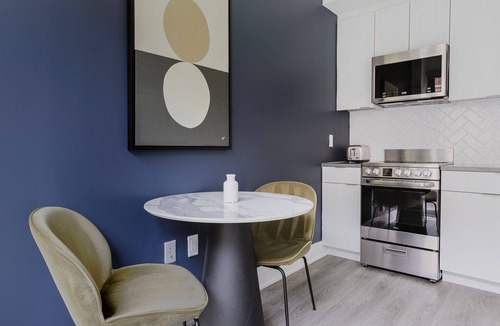 Capitol Hill Apartment | Superb SW Waterfront Jr 1BR w/EV Charging, nr Dining, by Blueground