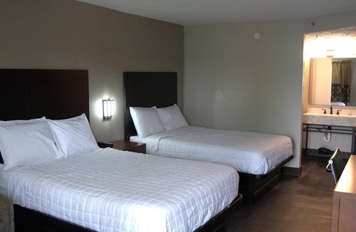 Chamblee Hotel | SureStay by Best Western Atlanta Northeast
