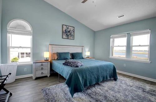 Holly Ridge House | Surf City Serene Waterfront Vacation Home