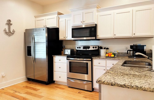 Murrells Inlet Cottage | Sweet Caroline’s Inlet Cottage;Walk to Marshwalk! Porch,Grill,Cornhole,Foosball