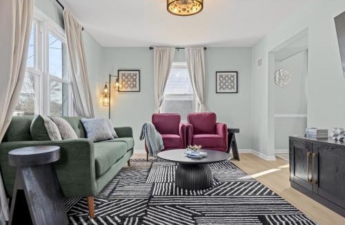Takoma Park House | Takoma Park Three Bedroom Home Near Metro and National Mall DC