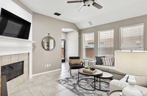Lantana House | TCH - 3BR/2BA Home in Lantana - T2